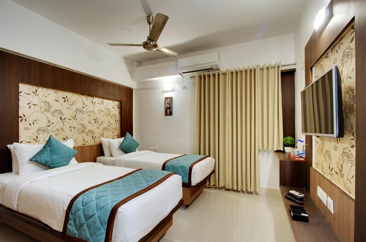 White Castle Boutique Apartment Hotel Bangalore Eksteriør billede